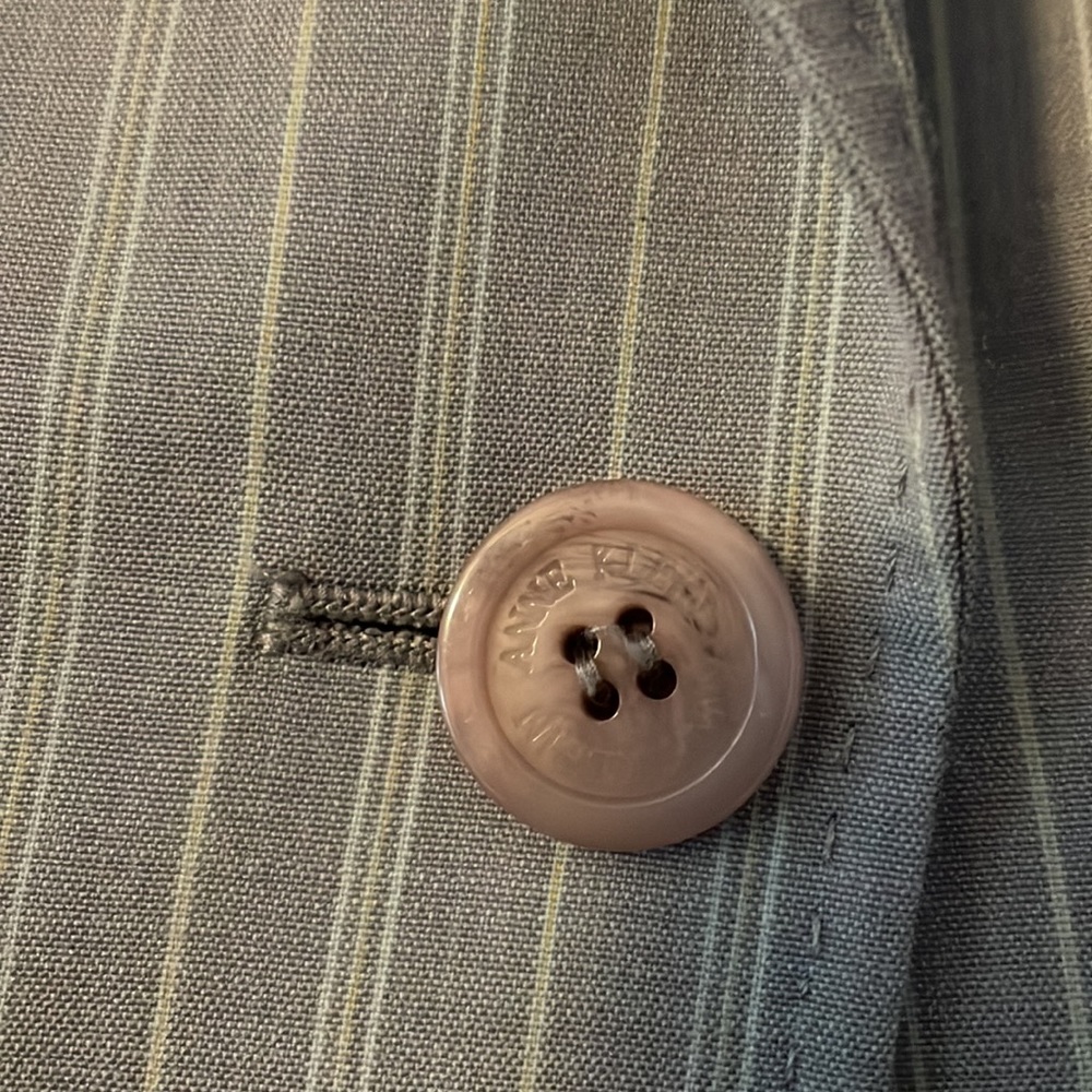 Women's Gray Pinstripe Suit Set - Picture 9 of 13